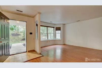 8 Forden Court, Sayreville, NJ 08872 - Photo 6