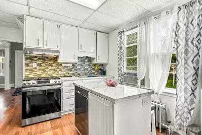 318 Conover Street, Burlington City, NJ 08016 - Photo 12