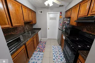 51 Deerberry Ln, South Brunswick Township, NJ 08852 - Photo 4