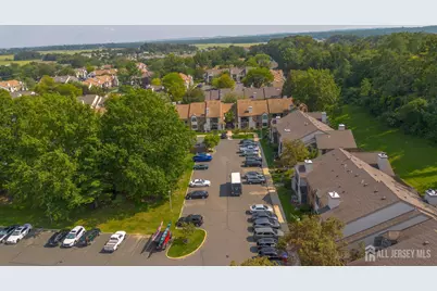 709 Sunshine Court, Sayreville, NJ 08859 - Photo 22