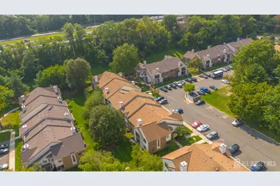709 Sunshine Court, Sayreville, NJ 08859 - Photo 24
