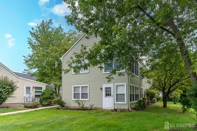 456 Roxbury Lane #B, Monroe Township, NJ 08831 - Photo 6