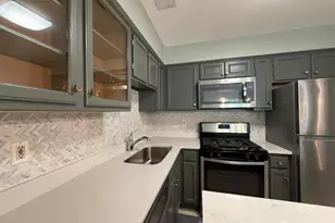 334 Waterford Dr, Edison, NJ 08817 - Photo 6