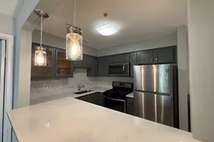 334 Waterford Dr, Edison, NJ 08817 - Photo 4