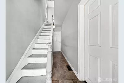 133 Smith Street #2, Elizabeth, NJ 07201 - Photo 2