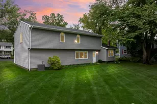 17 Peach Orchard Dr, East Brunswick Township, NJ 08816 - Photo 32