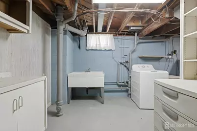 [Address not provided], Sayreville, NJ 08859 - Photo 34