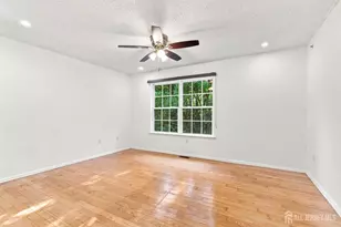 63 Prestwick Way, Edison, NJ 08820 - Photo 14