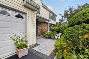 2 Dennison Pl, Plainsboro Township, NJ 08536 - Photo 22