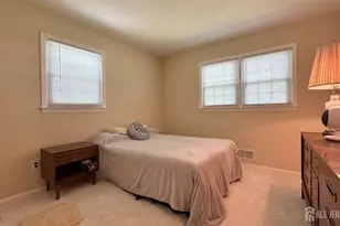 9 Highpoint Dr, Edison, NJ 08820 - Photo 18