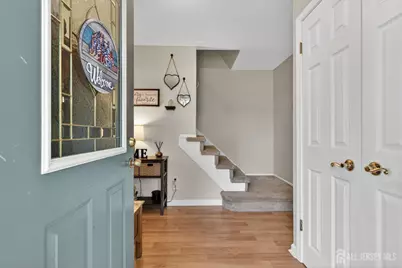 100 Coachman Drive, Florence, NJ 08505 - Photo 16