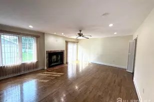 131 Amherst Ave, Colonia, NJ 07067 - Photo 14