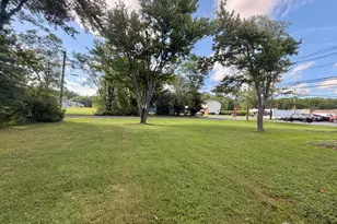 770 N Adams Ln, North Brunswick Township, NJ 08902 - Photo 30