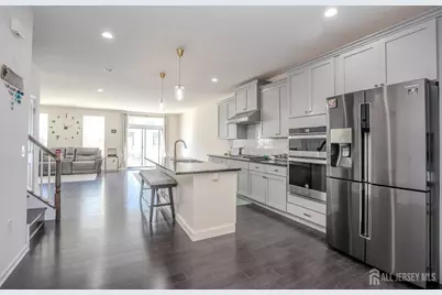 15 Clover Lane, Monroe Township, NJ 08831 - Photo 8