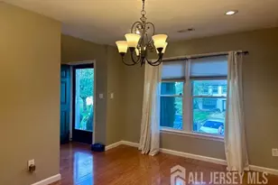 7 Heritage Square, Sayreville, NJ 08872 - Photo 8