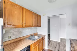 1595 E 2nd St, Scotch Plains Township, NJ 07076 - Photo 8
