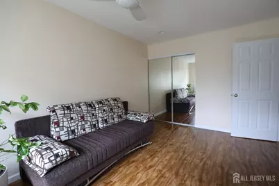 17 Wilson Court, East Brunswick Township, NJ 08816 - Photo 18