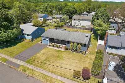 154 Mulberry Lane, Middlesex, NJ 08846 - Photo 4