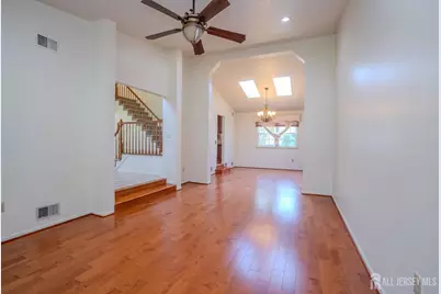 4 Chipwood Lane, North Brunswick Township, NJ 08902 - Photo 4