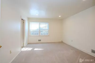 4 Chipwood Lane, North Brunswick Township, NJ 08902 - Photo 14