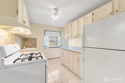 11 Wellesley Road, Sayreville, NJ 08859 - Photo 14