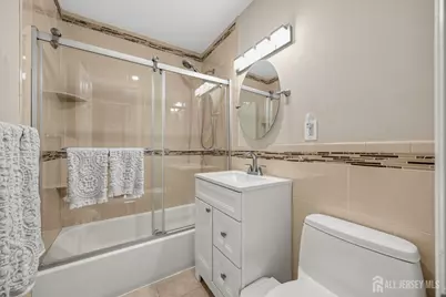 44 Livingston Avenue, Avenel, NJ 07001 - Photo 18