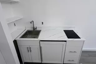 26 S 1st Ave S, Highland Park, NJ 08904 - Photo 10