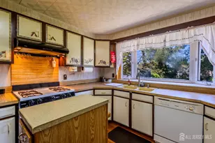 [Address not provided], South Plainfield, NJ 07080 - Photo 10