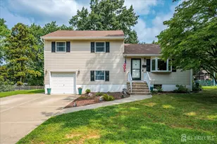 40 Winton Rd, East Brunswick Township, NJ 08816 - Photo 1