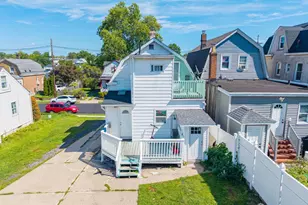 685 Raritan Ave, Perth Amboy, NJ 08861 - Photo 30