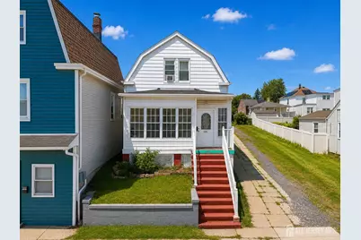 685 Raritan Avenue, Perth Amboy, NJ 08861 - Photo 2
