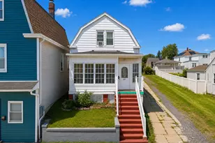 685 Raritan Ave, Perth Amboy, NJ 08861 - Photo 2