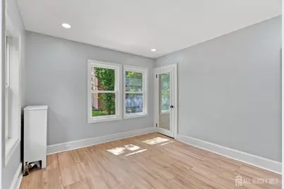 19 N Adelaide Avenue N, Highland Park, NJ 08904 - Photo 28