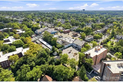 19 N Adelaide Avenue N, Highland Park, NJ 08904 - Photo 38