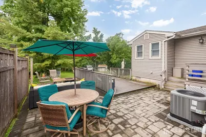 16 Hawthorne Avenue, Colonia, NJ 07067 - Photo 32