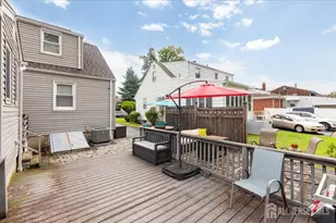 16 Hawthorne Ave, Colonia, NJ 07067 - Photo 36
