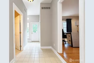 17 Spring Lake Drive, Chester, NJ 07931 - Photo 12