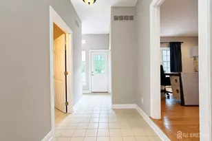 17 Spring Lake Dr, Chester, NJ 07931 - Photo 12