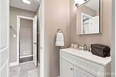 565 Clubhouse Drive, Middletown, NJ 07748 - Photo 14