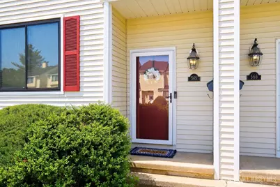 565 Clubhouse Drive, Middletown, NJ 07748 - Photo 2