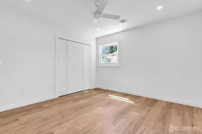 19 Inwood Avenue, Monroe Township, NJ 08831 - Photo 18