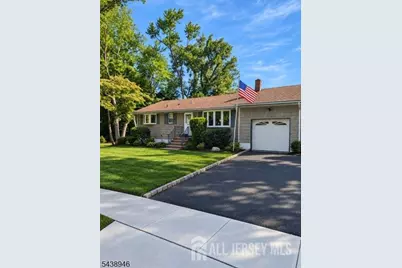 347 Delmore Avenue, South Plainfield, NJ 07080 - Photo 2