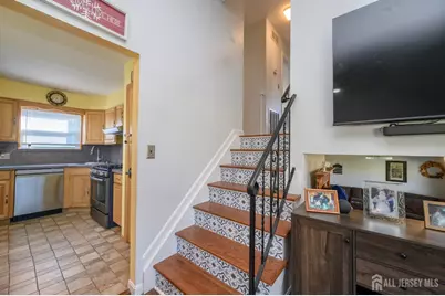 71 Aberdeen Avenue, Iselin, NJ 08830 - Photo 18