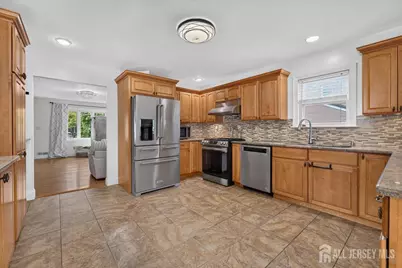 36 Sherwood Avenue, East Brunswick Township, NJ 08816 - Photo 4