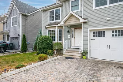 169 Metuchen Avenue, Woodbridge Township, NJ 07095 - Photo 4
