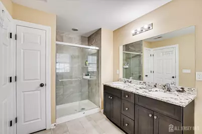 169 Metuchen Avenue, Woodbridge Township, NJ 07095 - Photo 24