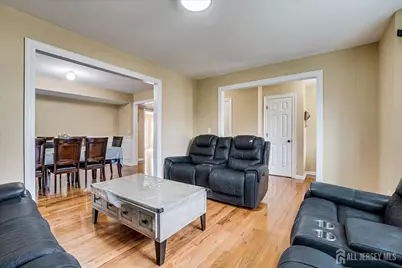 169 Metuchen Avenue, Woodbridge Township, NJ 07095 - Photo 8