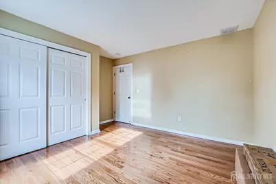 169 Metuchen Avenue, Woodbridge Township, NJ 07095 - Photo 26