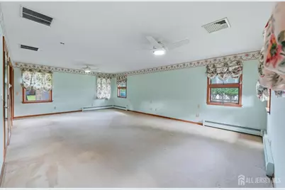 [Address not provided], Freehold Township, NJ 07728 - Photo 20