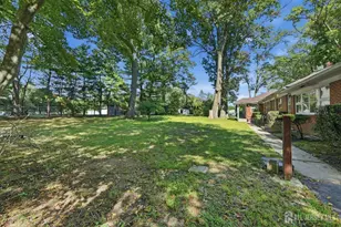 23 Glendale Dr, Freehold Township, NJ 07728 - Photo 32